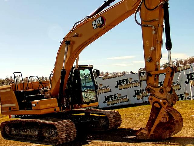 Image of Caterpillar 326 equipment image 2