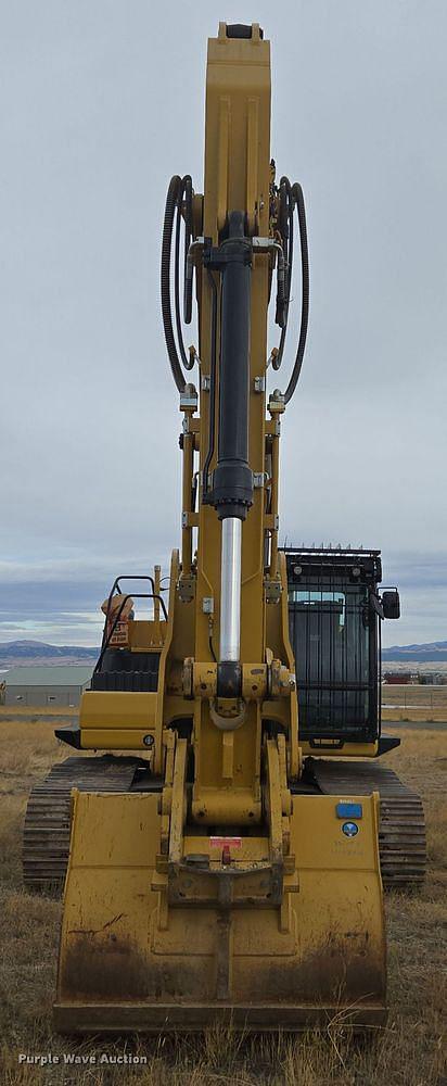 Image of Caterpillar 330 equipment image 1