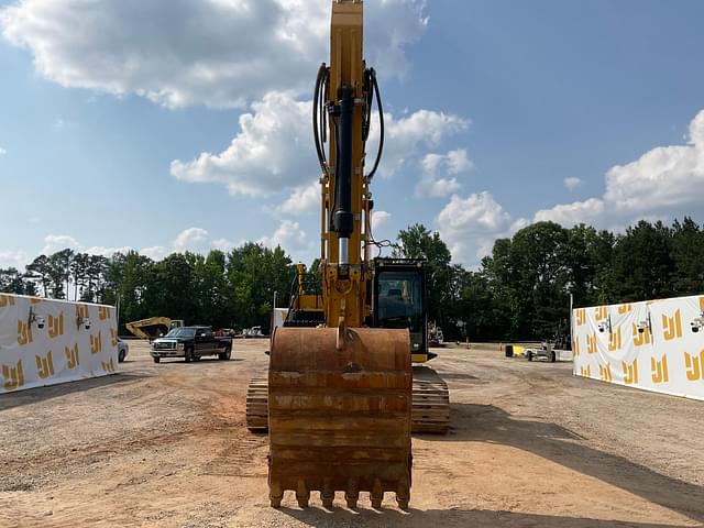 Image of Caterpillar 330 equipment image 1