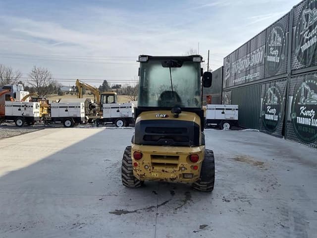 Image of Caterpillar 903D equipment image 2