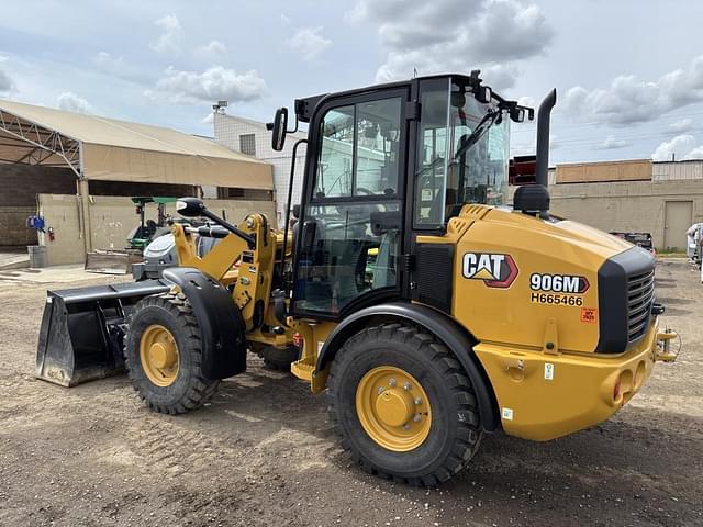 Image of Caterpillar 906M equipment image 3