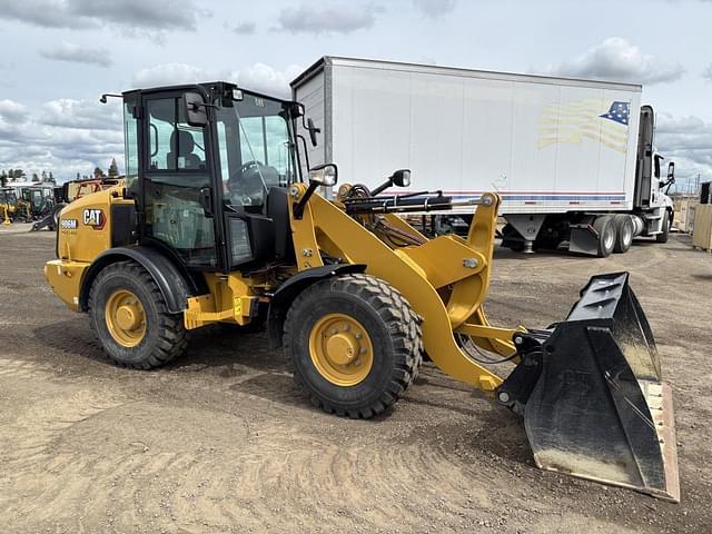 Image of Caterpillar 906M equipment image 1