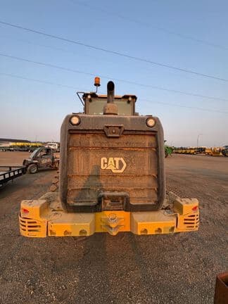 Image of Caterpillar 926M equipment image 3