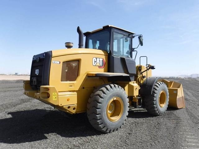 Image of Caterpillar 930M equipment image 2