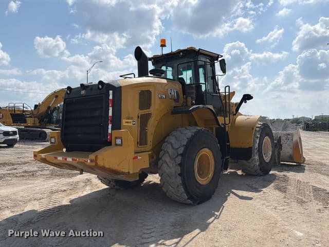 Image of Caterpillar 972M equipment image 4