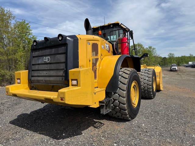 Image of Caterpillar 982M equipment image 4