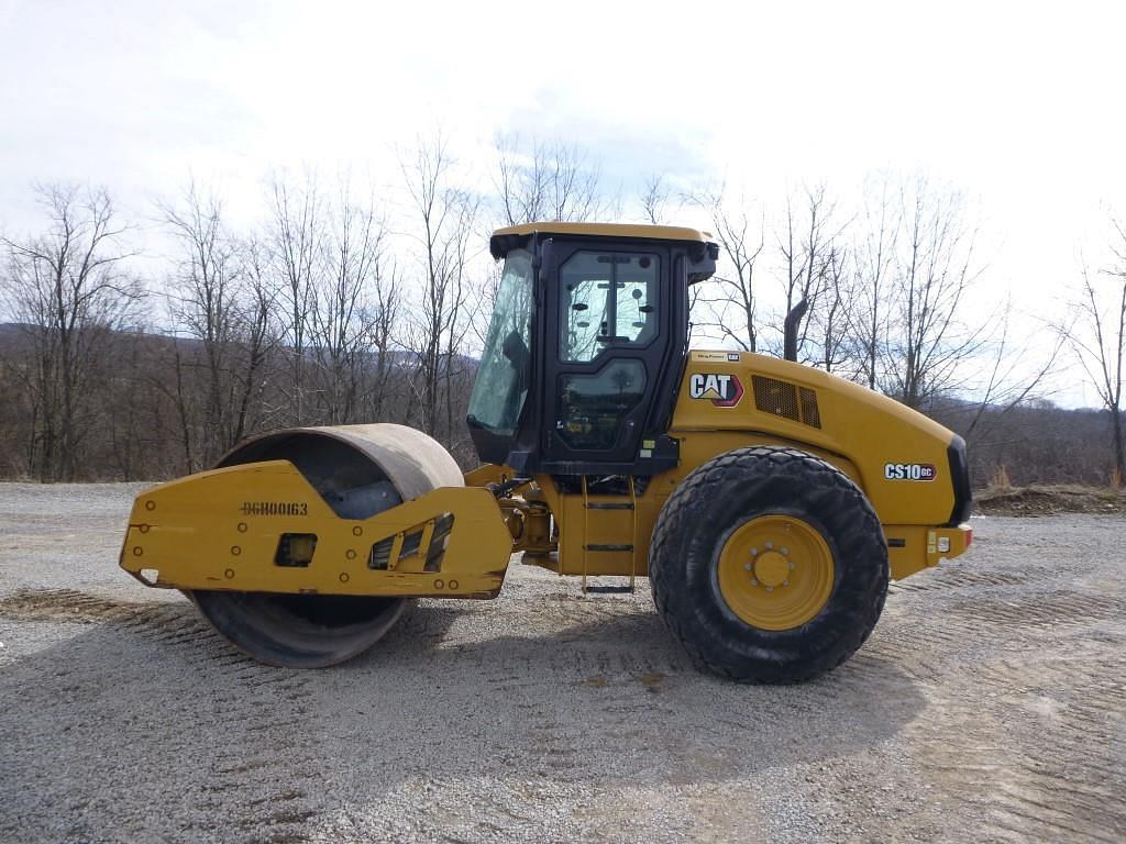 Image of Caterpillar CS10GC Primary image