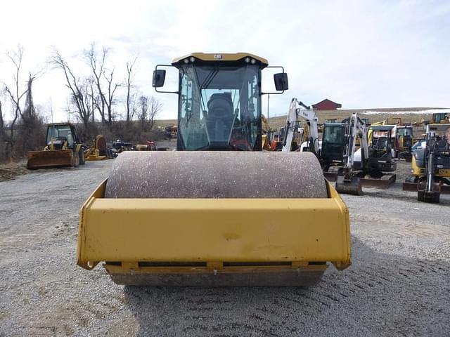 Image of Caterpillar CS10GC equipment image 1