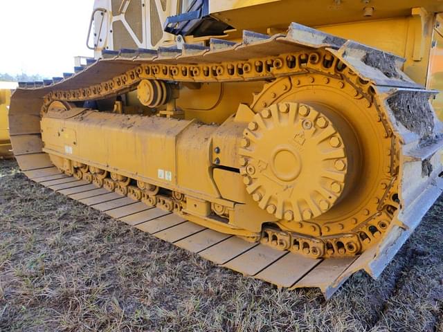 Image of Caterpillar D1 equipment image 4