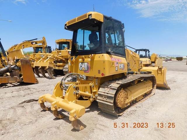 Image of Caterpillar D3 equipment image 2