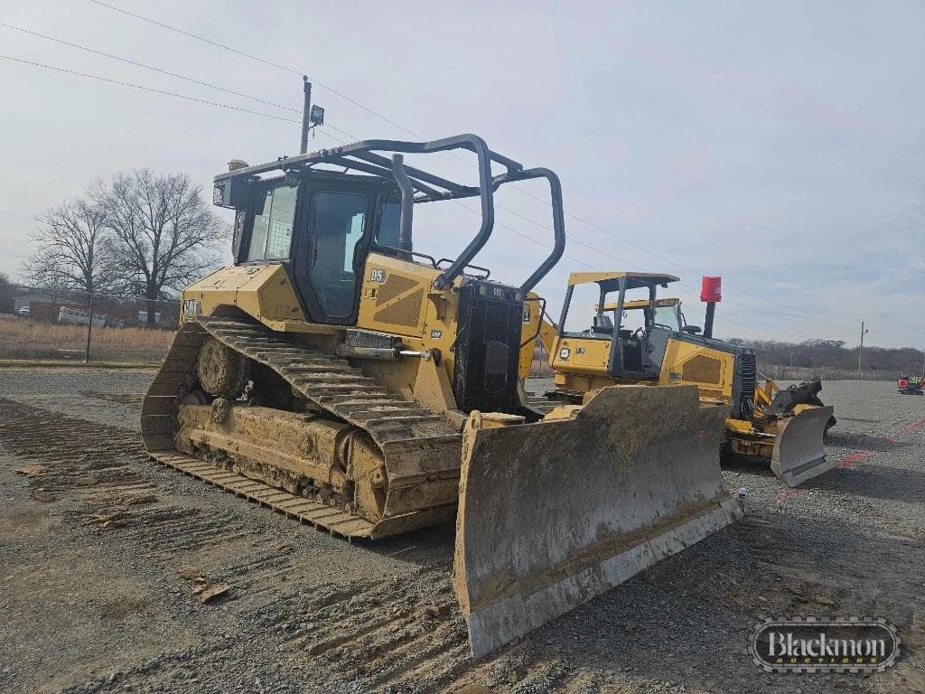 Image of Caterpillar D5 Primary image