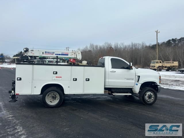 Image of Chevrolet 5500HD equipment image 4