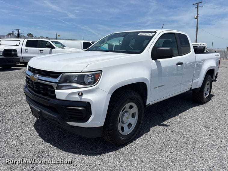 2022 Chevrolet Colorado Equipment Image0