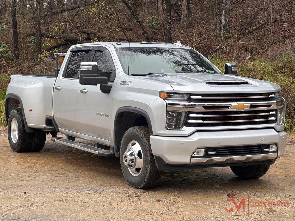 Image of Chevrolet 3500HD Primary image