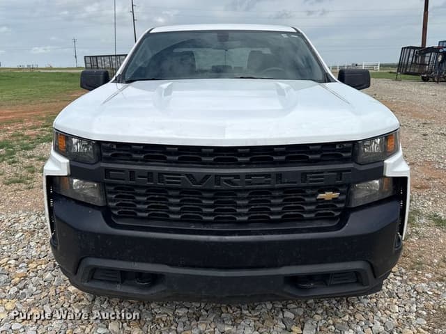 Image of Chevrolet 1500 equipment image 1