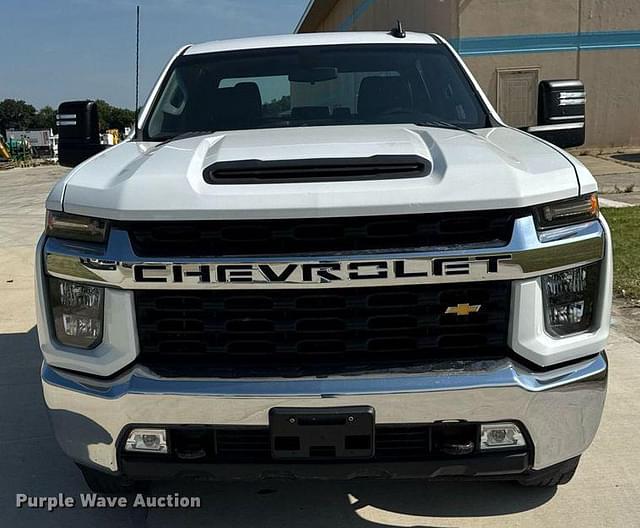 Image of Chevrolet 2500HD equipment image 1