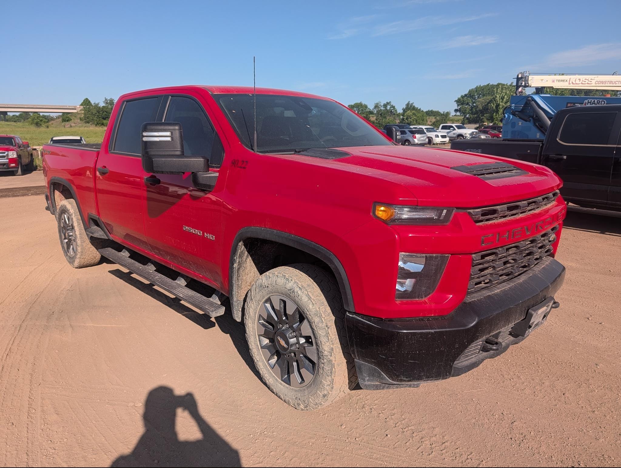 2022 Chevrolet 2500HD Equipment Image0