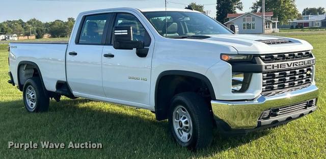 Image of Chevrolet 3500HD equipment image 2