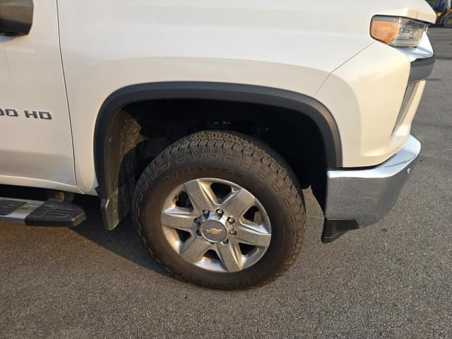 Image of Chevrolet 3500 equipment image 4