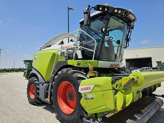 Image of CLAAS Jaguar 980 equipment image 2