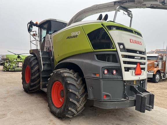 Image of CLAAS Jaguar 990 equipment image 3