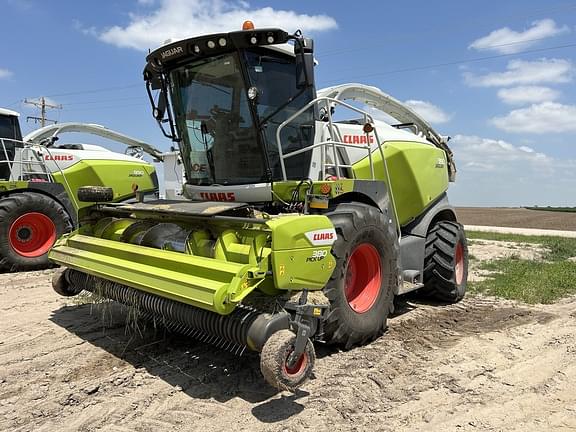 Image of CLAAS Jaguar 990 equipment image 1