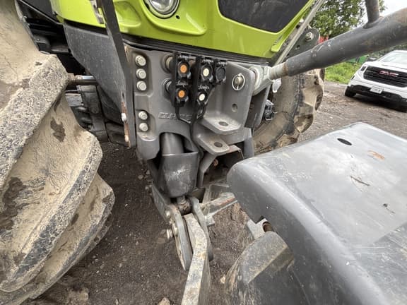 Image of CLAAS Axion 930 equipment image 3