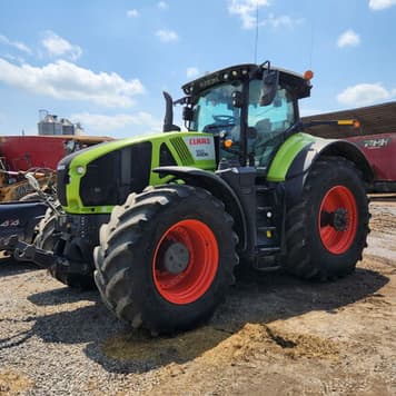Main image CLAAS Axion 950