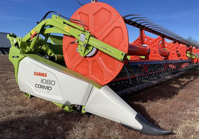 Image of CLAAS 1080 Convio equipment image 2