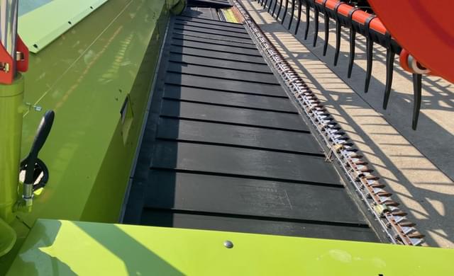 Image of CLAAS Convio Flex 1230 equipment image 4