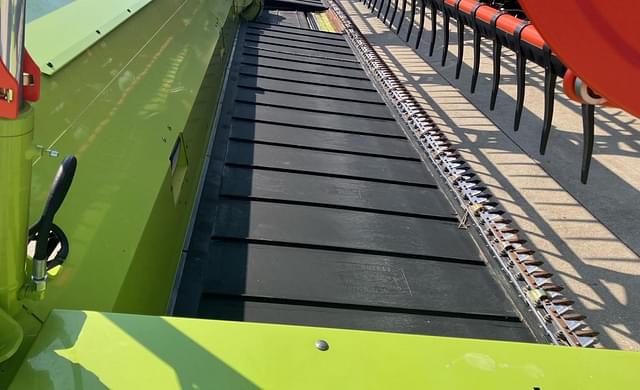 Image of CLAAS Convio Flex 1230 equipment image 4
