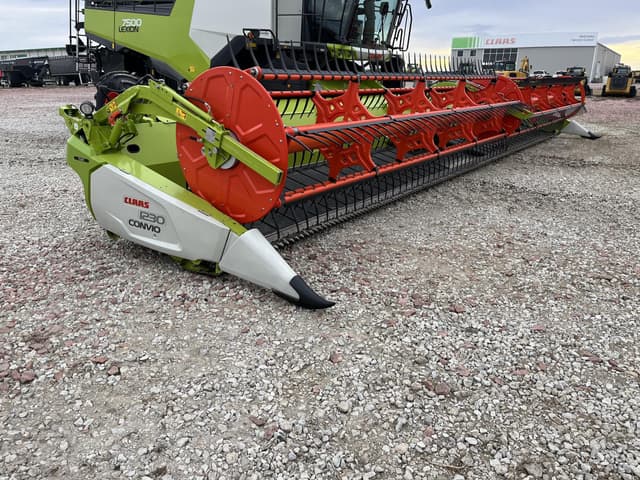 Image of CLAAS Convio Flex 1230 equipment image 3