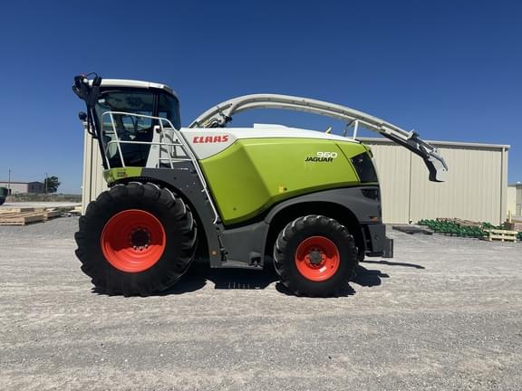 Image of CLAAS Jaguar 960 equipment image 1