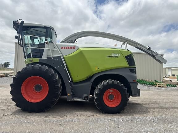 Image of CLAAS Jaguar 960 equipment image 1