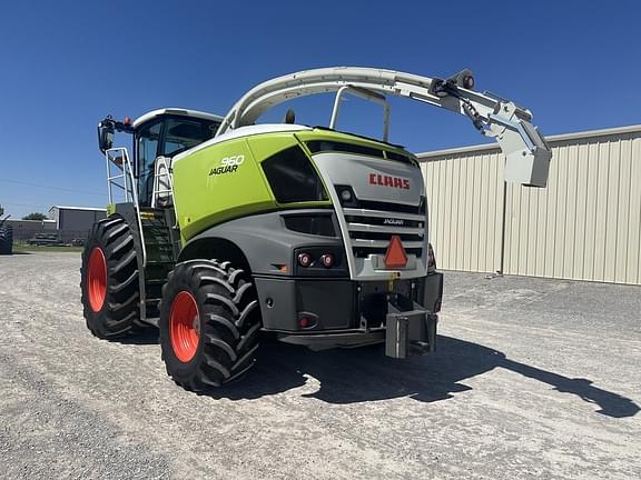 Image of CLAAS Jaguar 960 equipment image 2