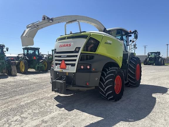 Image of CLAAS Jaguar 960 equipment image 4