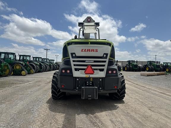 Image of CLAAS Jaguar 960 equipment image 3