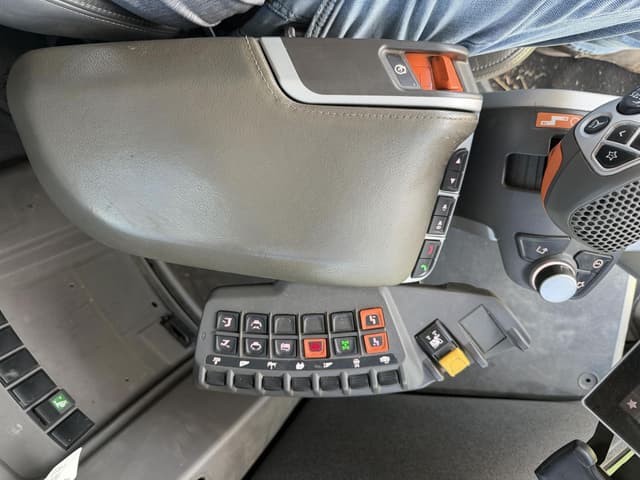 Image of CLAAS Jaguar 970 equipment image 1