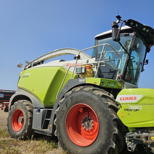 Image of CLAAS Jaguar 990 equipment image 3