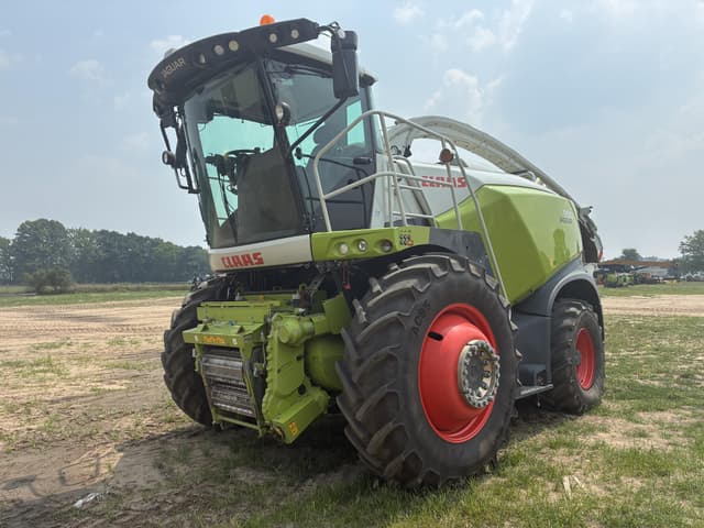 Image of CLAAS Jaguar 990 equipment image 4