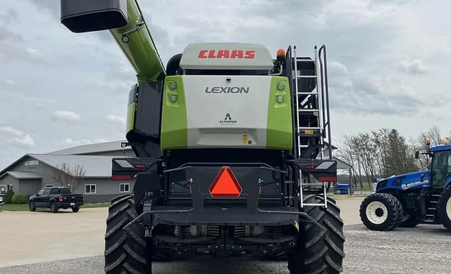 Image of CLAAS Lexion 8600TT equipment image 3