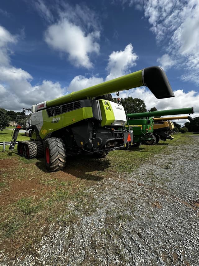Image of CLAAS Lexion 8600TT equipment image 1