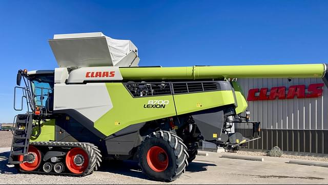 Image of CLAAS Lexion 8700TT equipment image 4