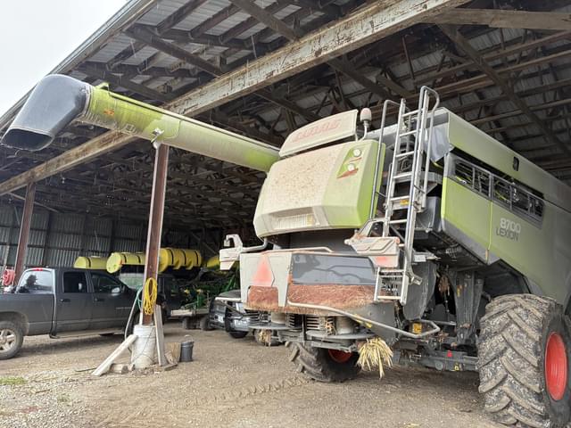 Image of CLAAS Lexion 8700TT equipment image 2