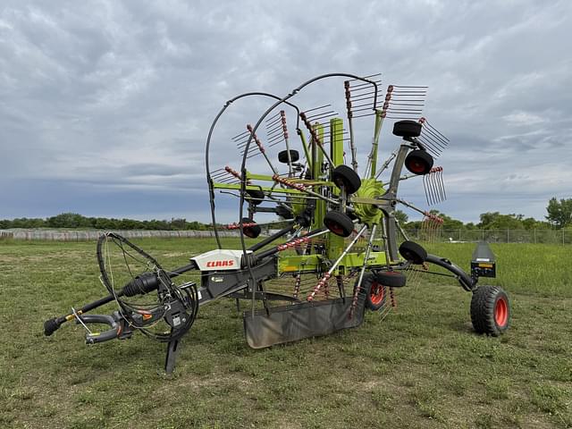 Image of CLAAS 2800 equipment image 2