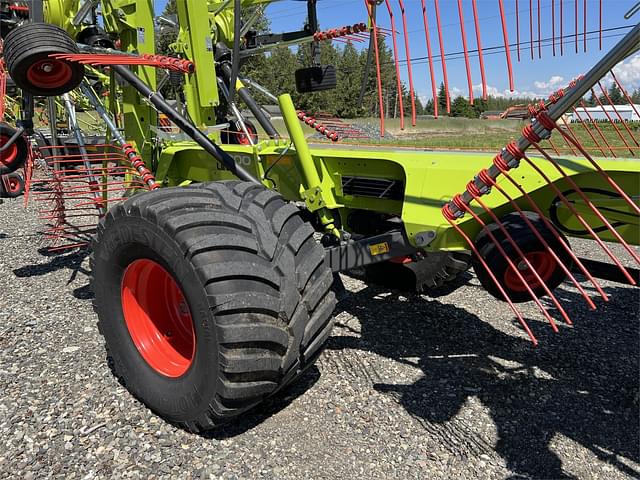 Image of CLAAS Liner 4800 Trend equipment image 3