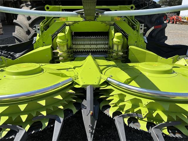 Image of CLAAS Orbis 600 equipment image 3