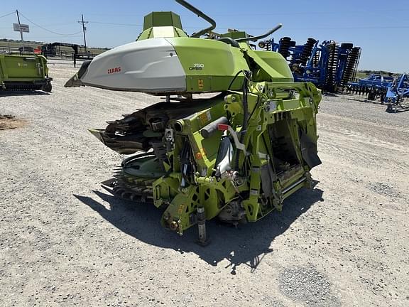 Image of CLAAS Orbis 750 equipment image 2