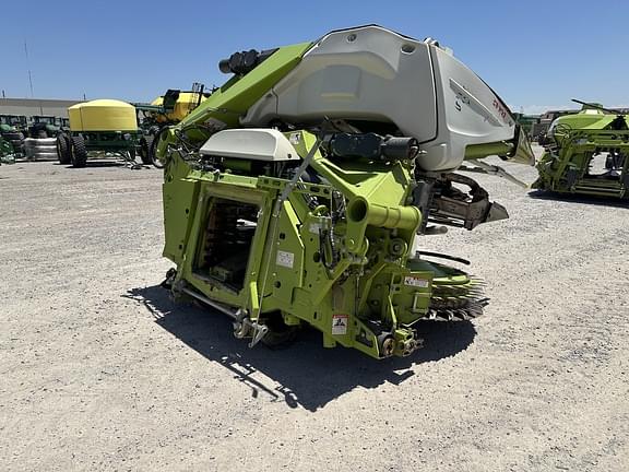Image of CLAAS Orbis 750 equipment image 4