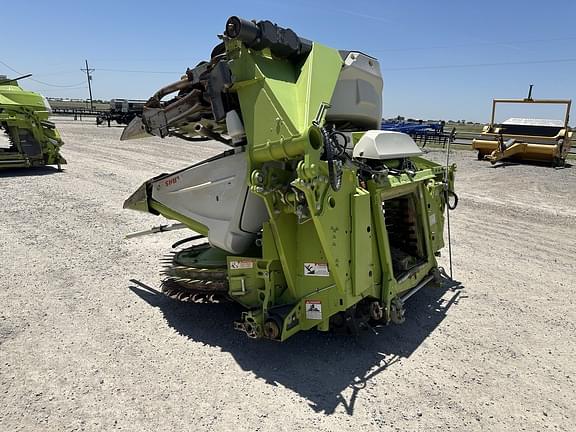 Image of CLAAS Orbis 750 equipment image 2